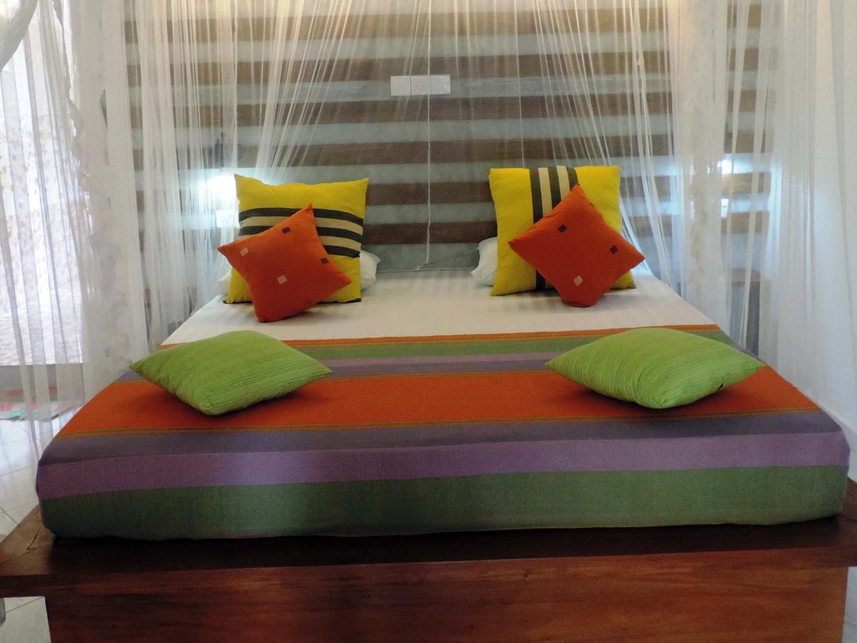 Primrose Guest House Unawatuna Bagian luar foto