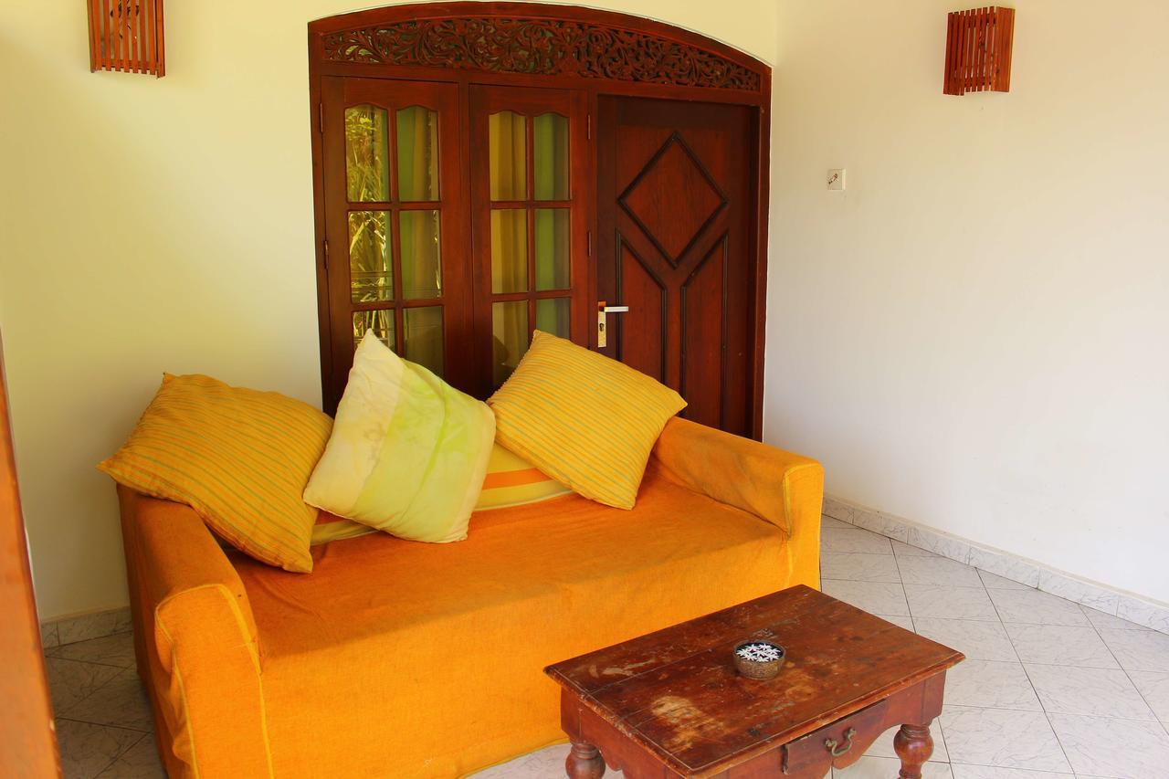 Primrose Guest House Unawatuna Bagian luar foto