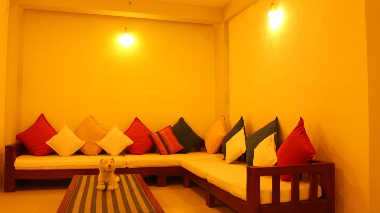 Primrose Guest House Unawatuna Bagian luar foto