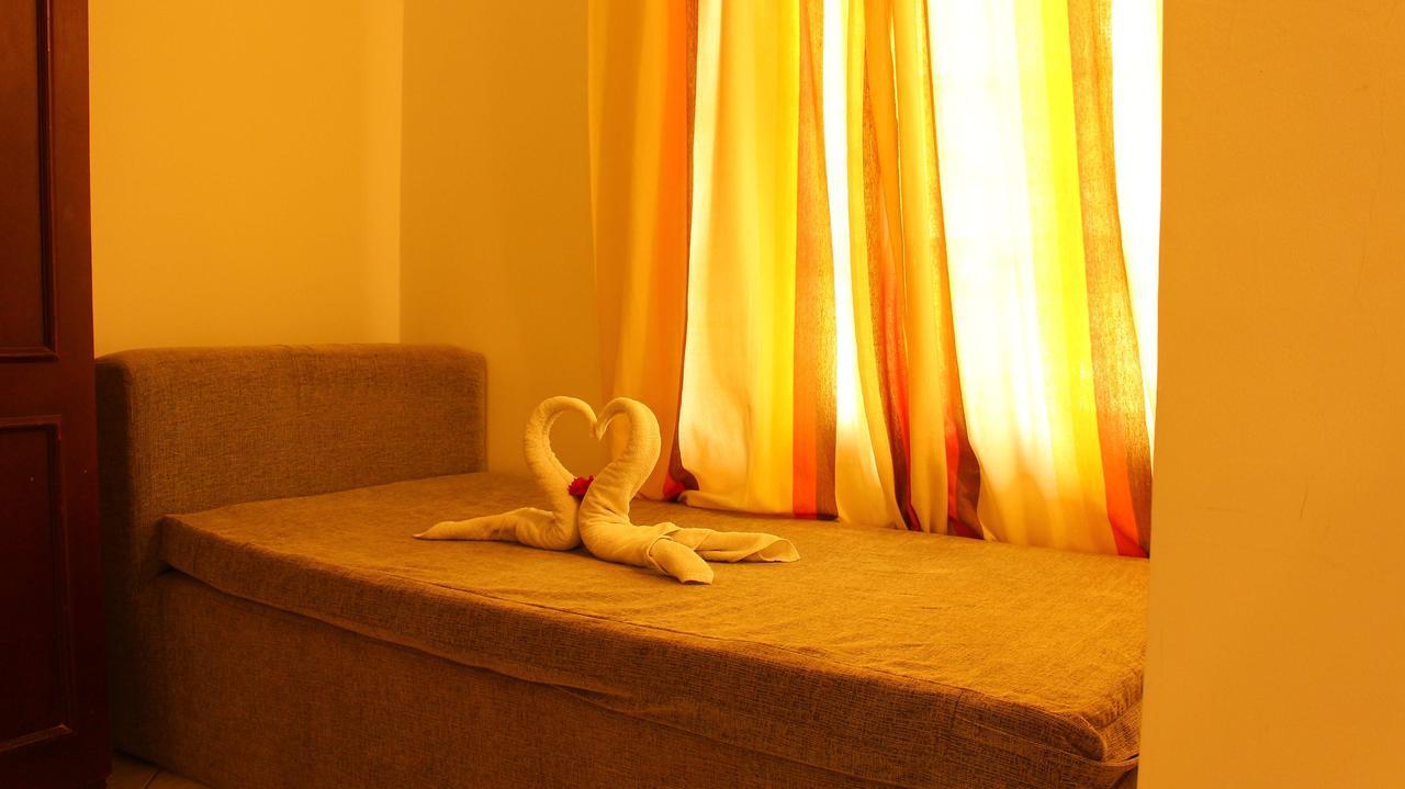Primrose Guest House Unawatuna Bagian luar foto