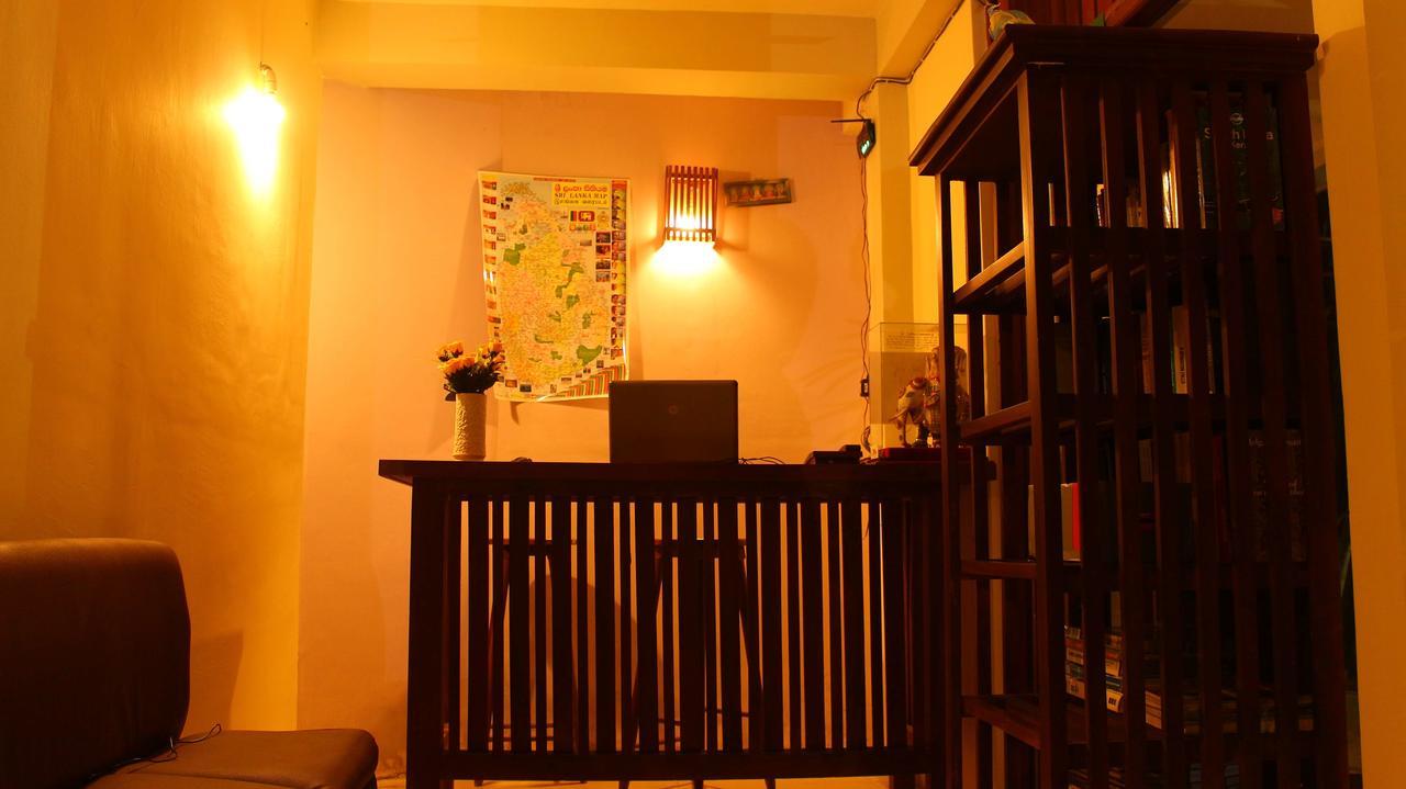 Primrose Guest House Unawatuna Bagian luar foto
