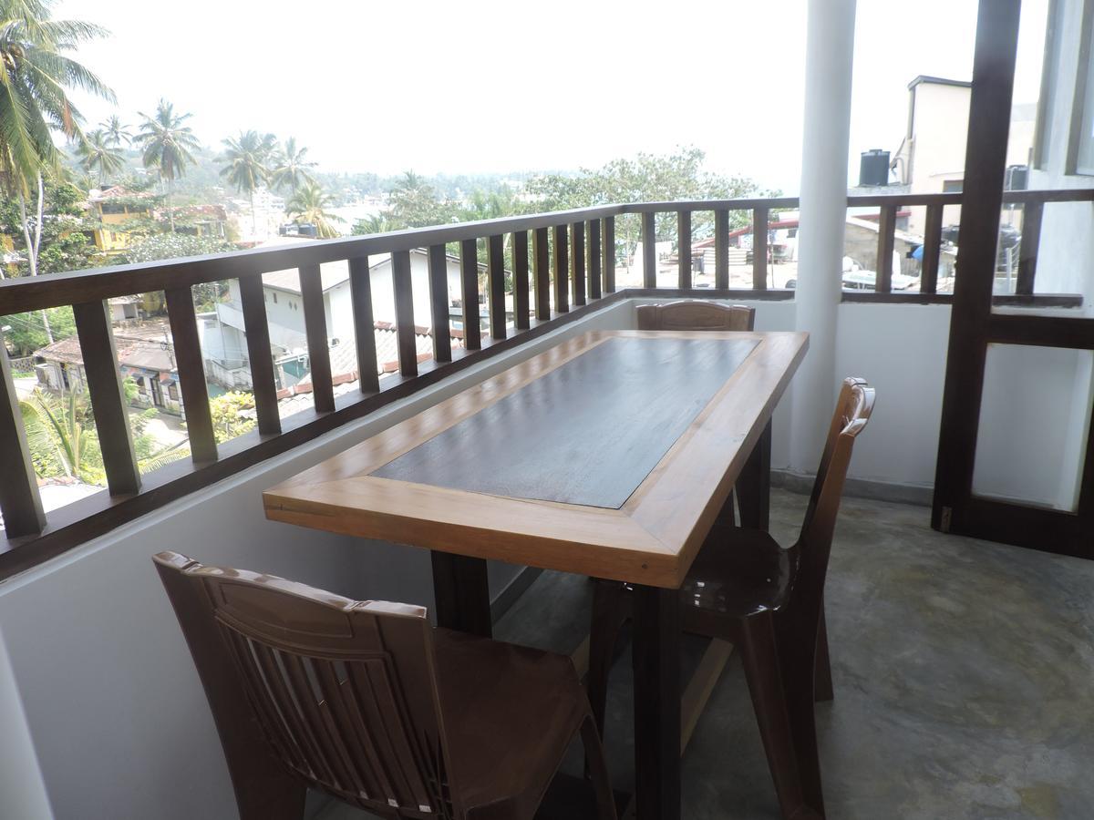 Primrose Guest House Unawatuna Bagian luar foto