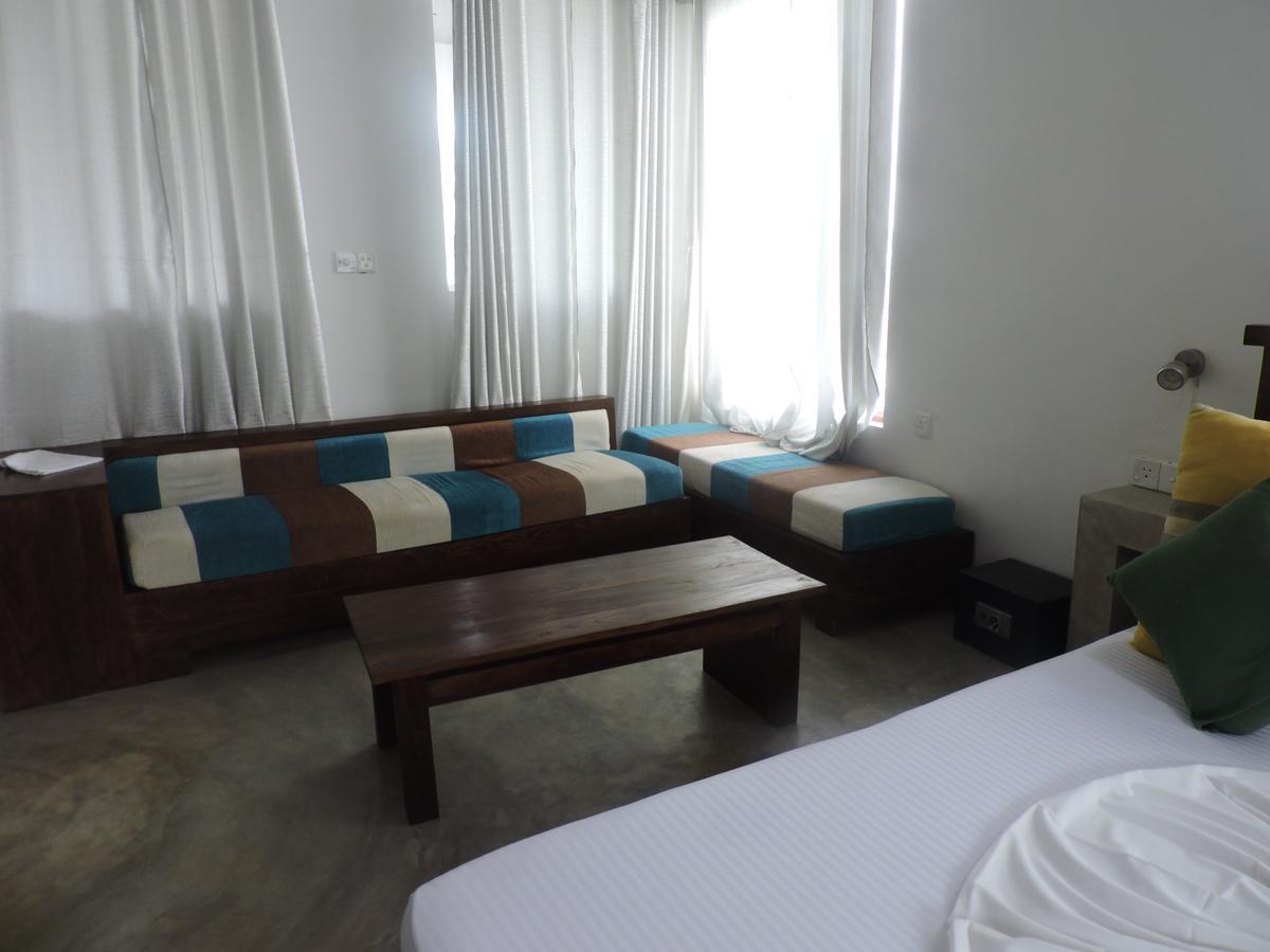 Primrose Guest House Unawatuna Bagian luar foto